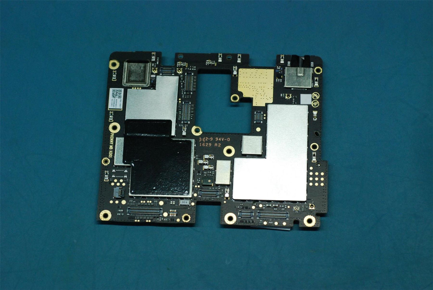 Lenovo PB2-690Y MB_4+64G CS 5B28C06251