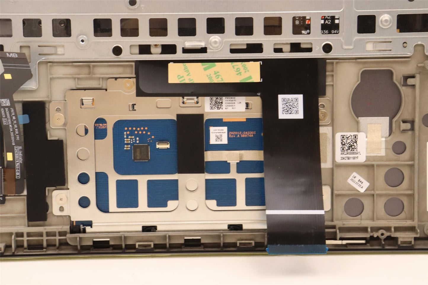 Lenovo Upper Case ASM_THAI L82TF RGBSG 5CB1J04340