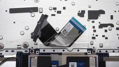 Lenovo Upper Case ASM_ITA L82XN NFP AB 5CB1L30149