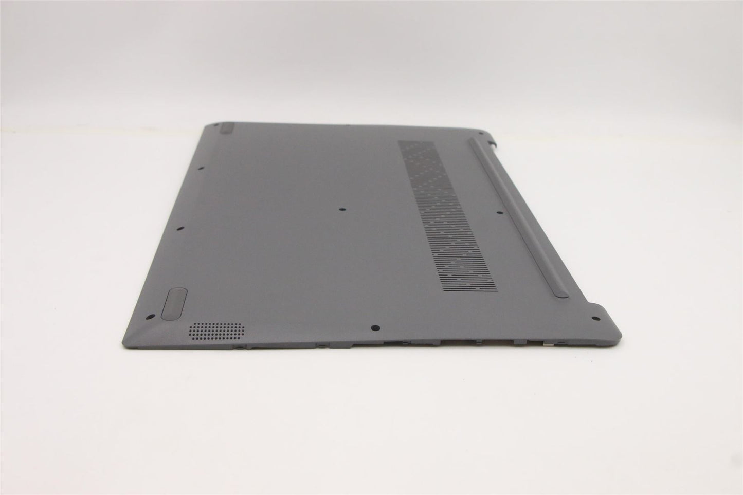 Lenovo Lower Case L 82H9 W/O HDD AG DIS 5CB1B96512
