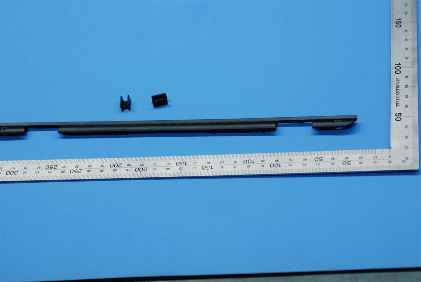 Lenovo N23 B cover Bezel Assy&*3202-01884 CS 5MO8C07632
