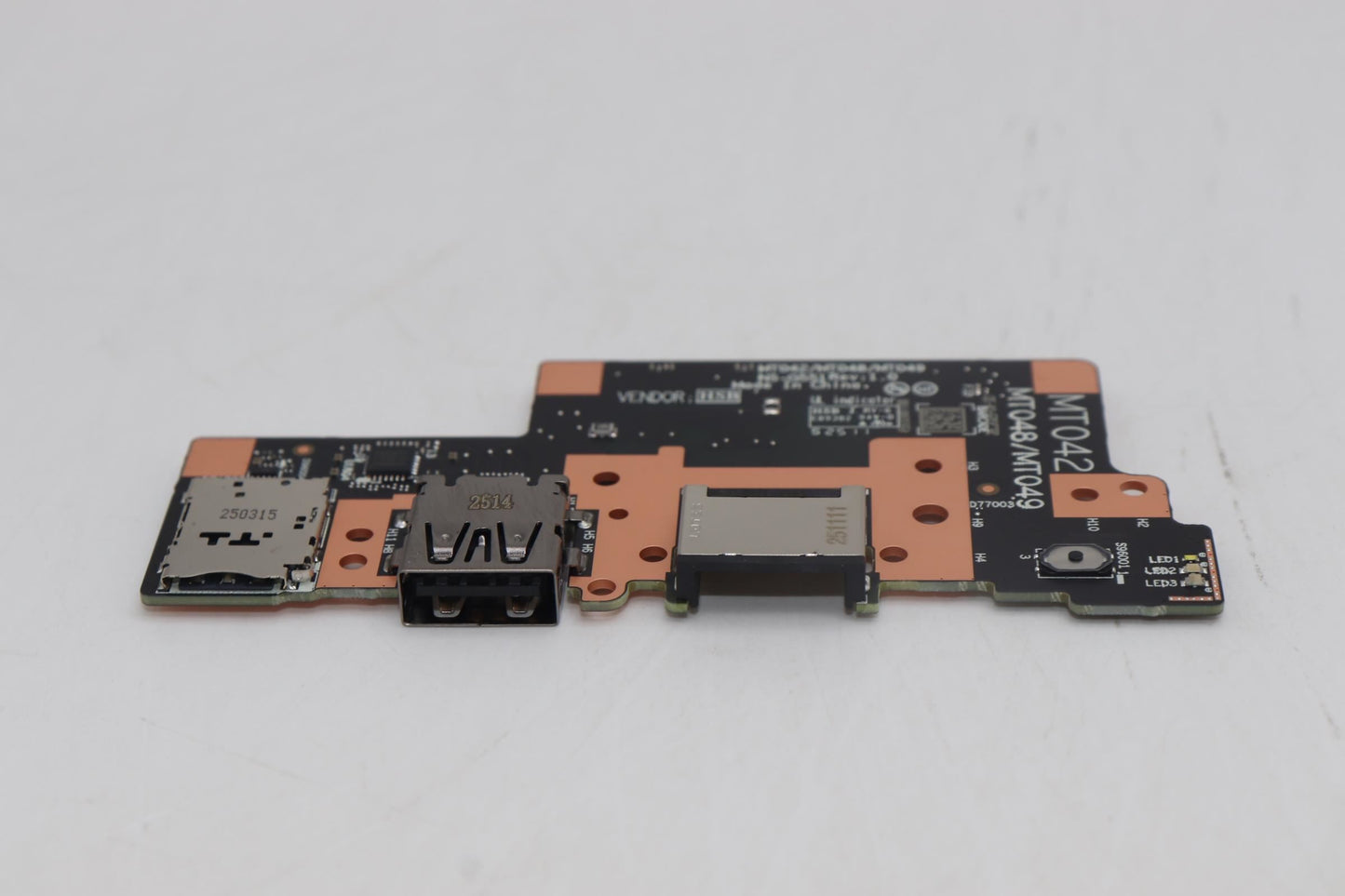 Lenovo CARDPOP FRUPCBA IO/B NSG551 MT042MP I/O Board 5C51R91740