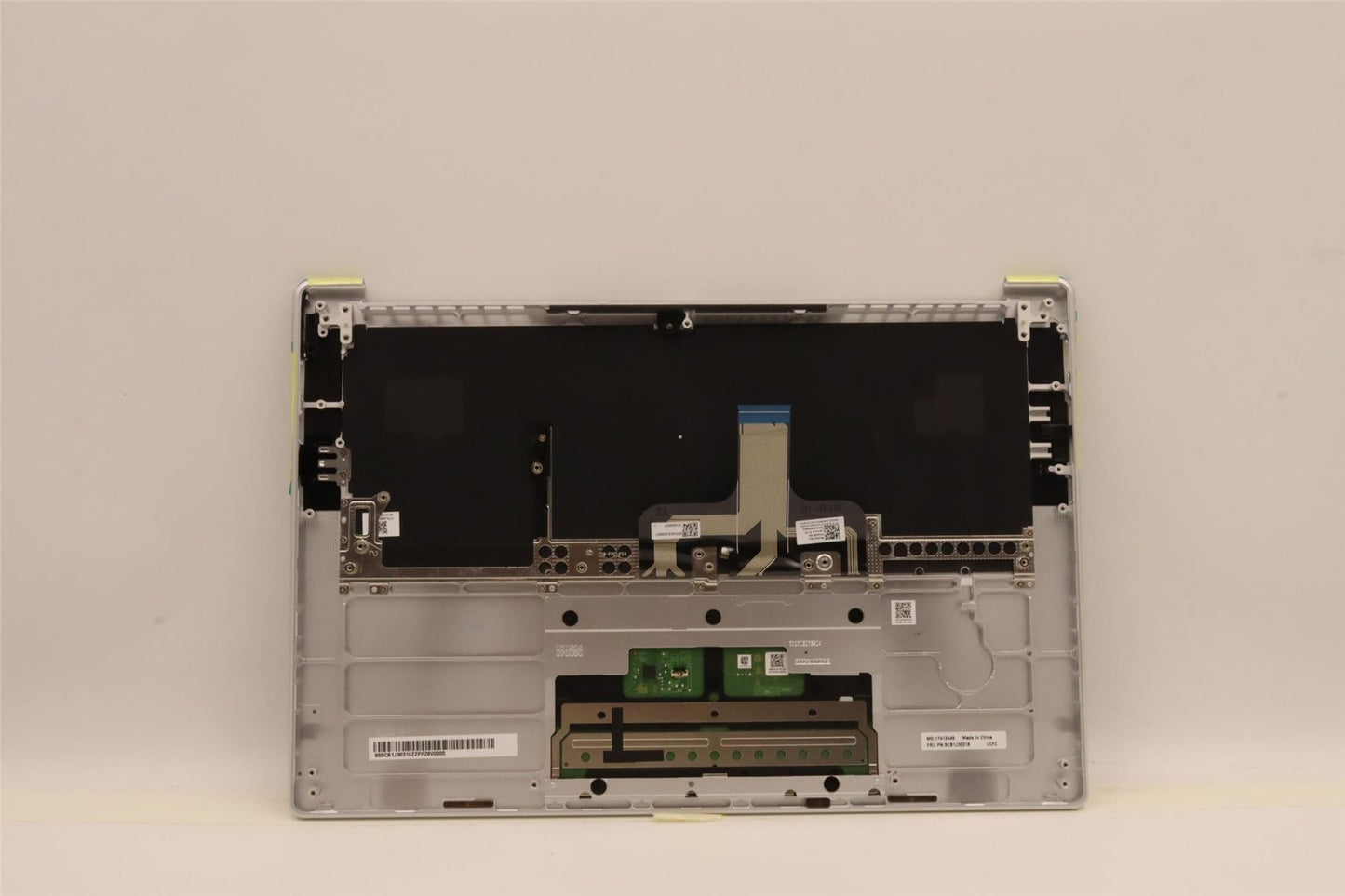 Lenovo Upper Case ASM_SLV L82TK_UG 5CB1J30318
