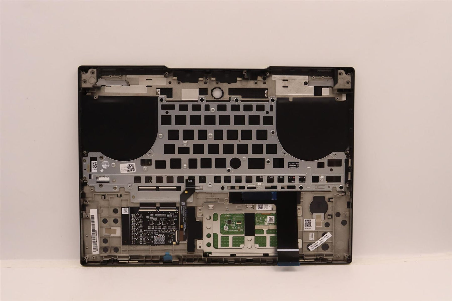 Lenovo S7 16IAH7 Palmrest Cover Touchpad Keyboard Belgian Onyx Grey 5CB1J04281