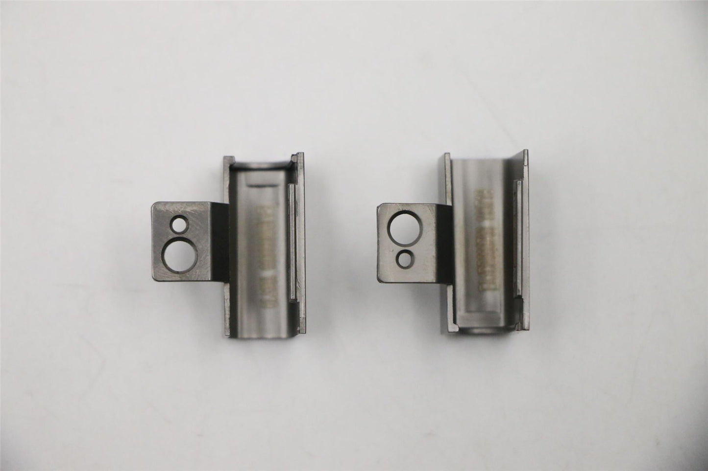 Lenovo HINGE FRU FP530 HINGE_CAP_TS_ASM 02DM495