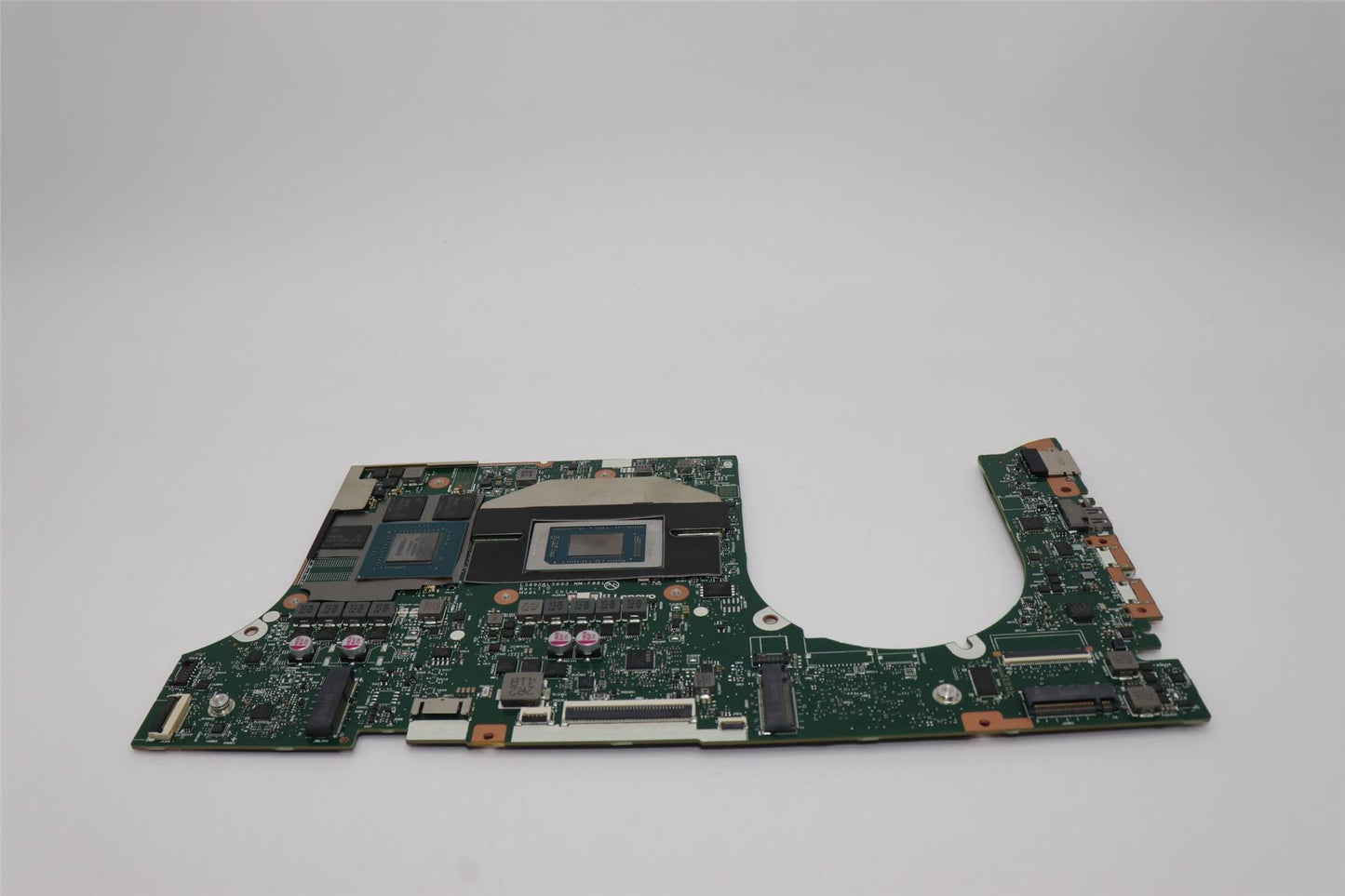 Lenovo L83D5NOKR5 HPTHS RTX305016GRM O 5B21M80906