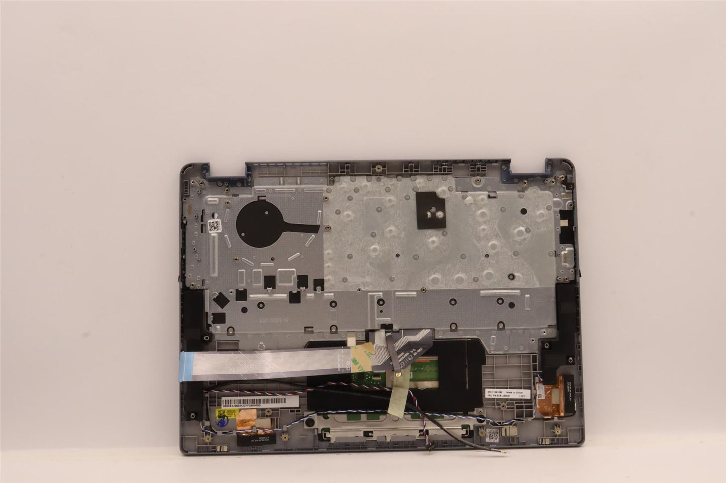 Lenovo Upper Case ASM_POL L82T5 STBLNFPBL 5CB1J35541