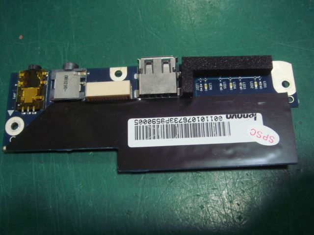 Lenovo KIWB3 W/CARD Card Reader USB Board 11010767