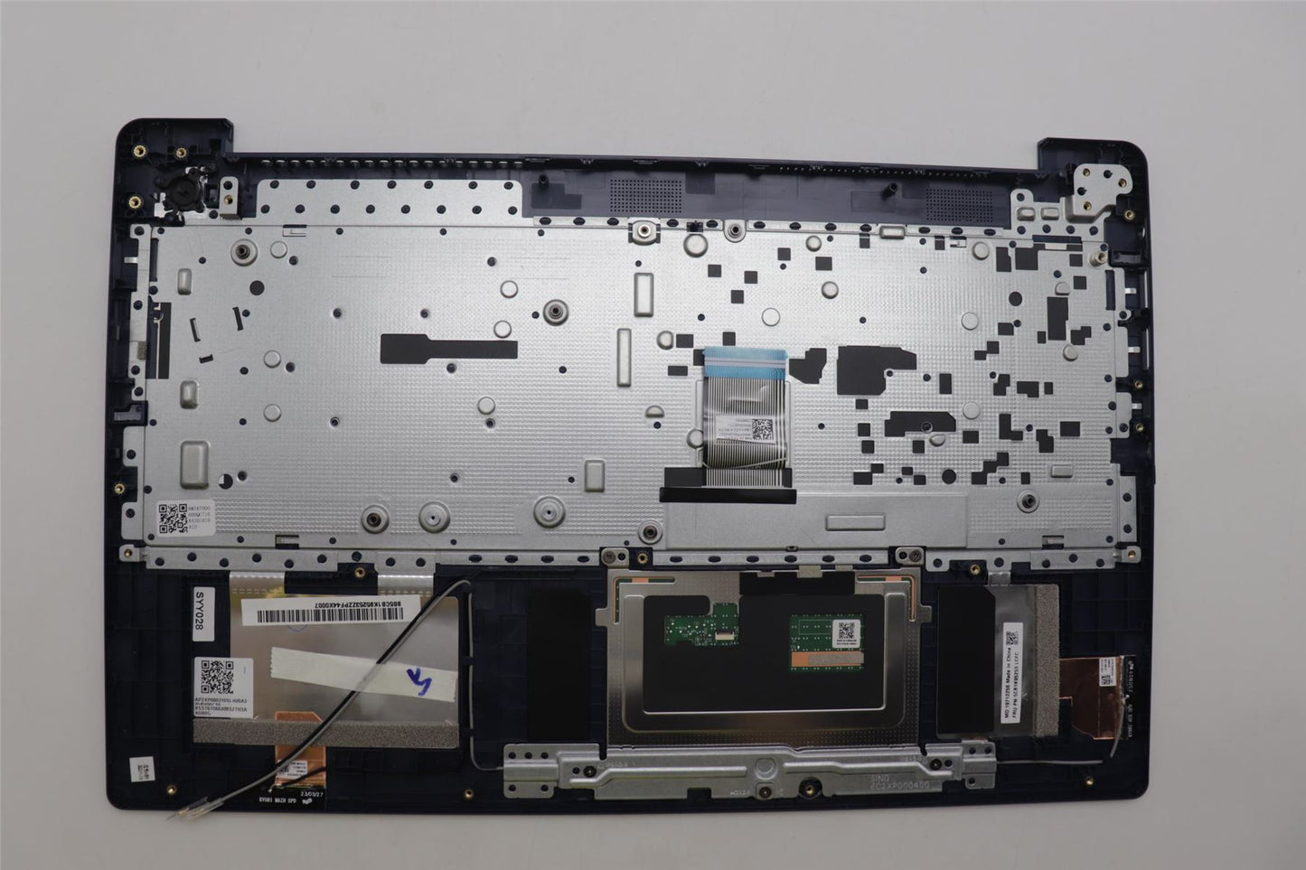 Lenovo IdeaPad 3 15ABR8 Palmrest Cover Touchpad Keyboard Bulgarian 5CB1K95253
