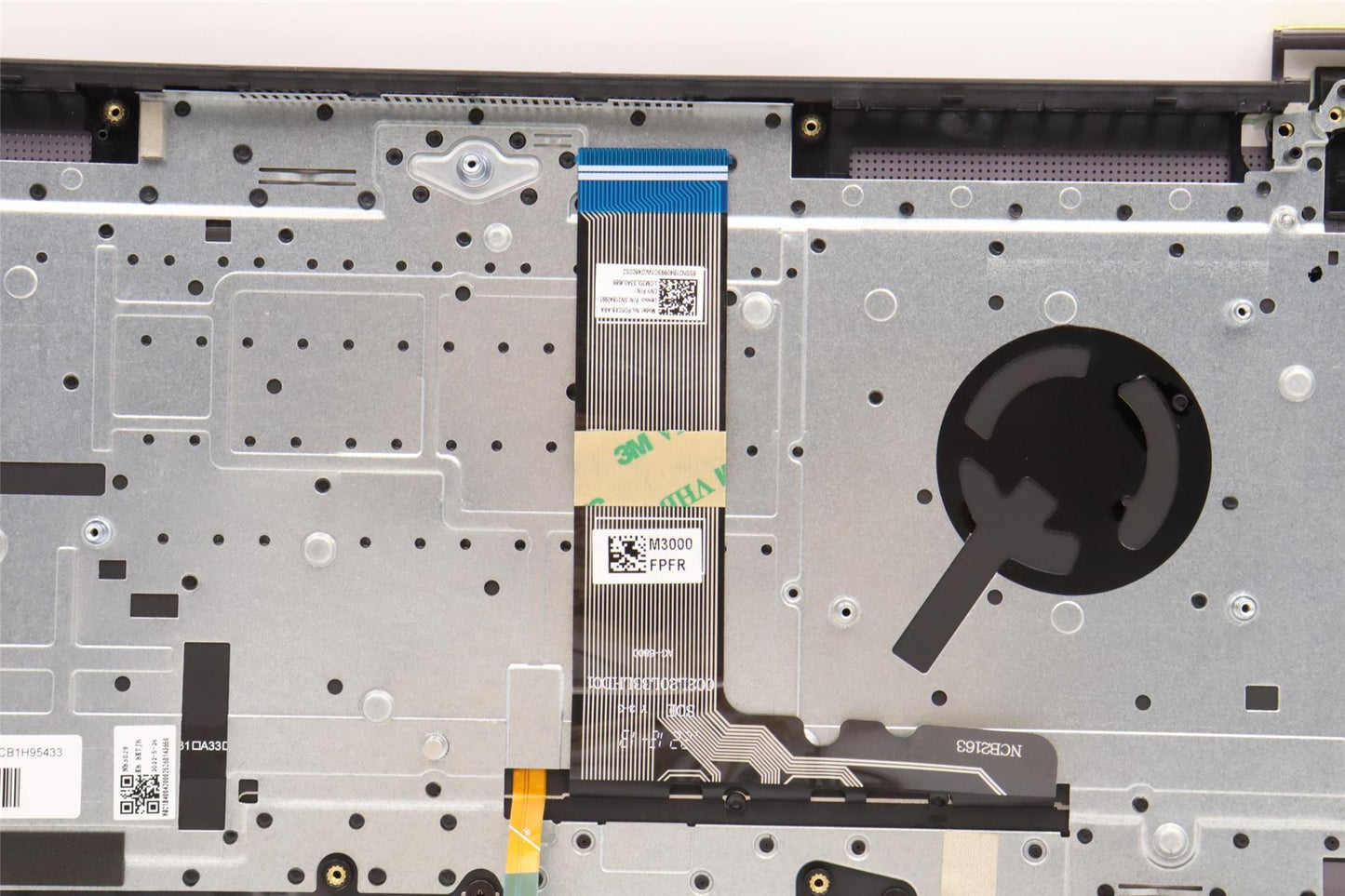 Lenovo IdeaPad 5 16IAH7 Palmrest Cover Touchpad Keyboard Arabic 5CB1H95433