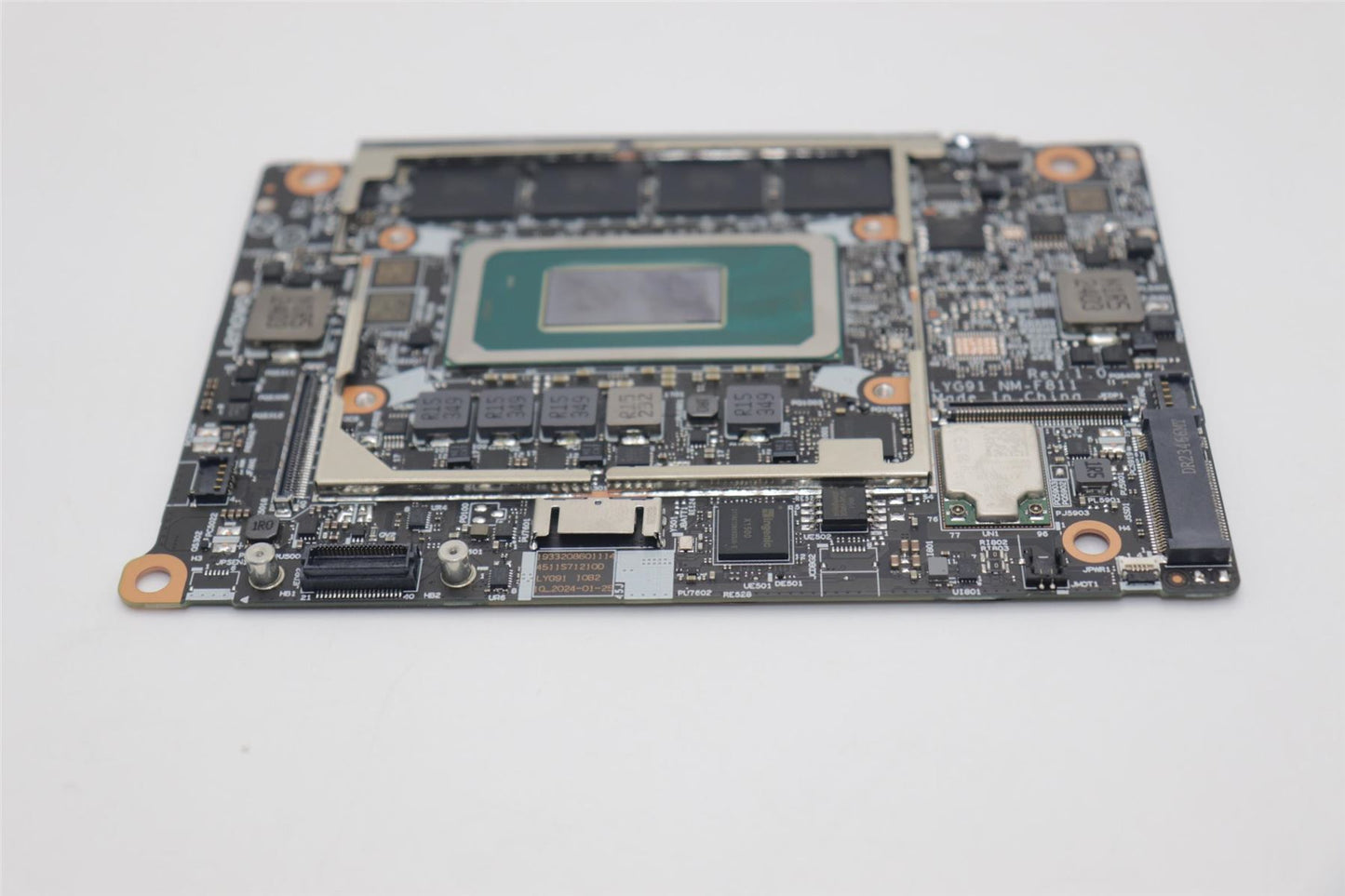 Lenovo L83FFWIN ULT7 155U 16GWL6ERM EI 5B21N62491