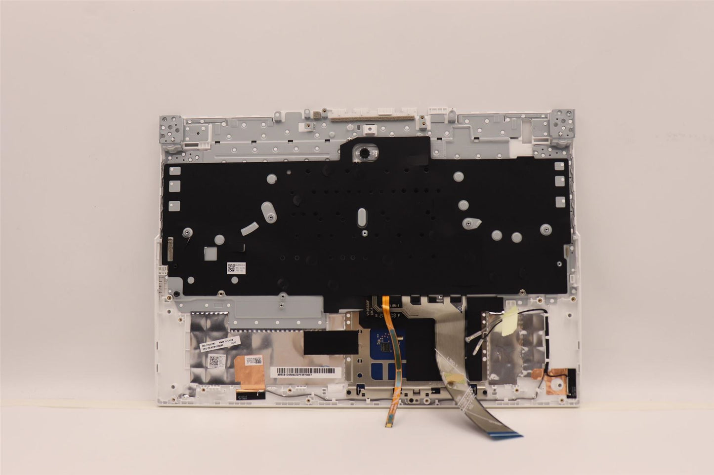Lenovo Upper Case ASM_FRA/ENG L82JH SG BU 5CB1D05092