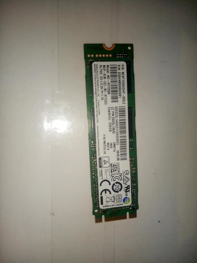 Lenovo IdeaPad 900 13ISK 720 12IKB 710 15ISK Solid State Drive SSD 256 16200588