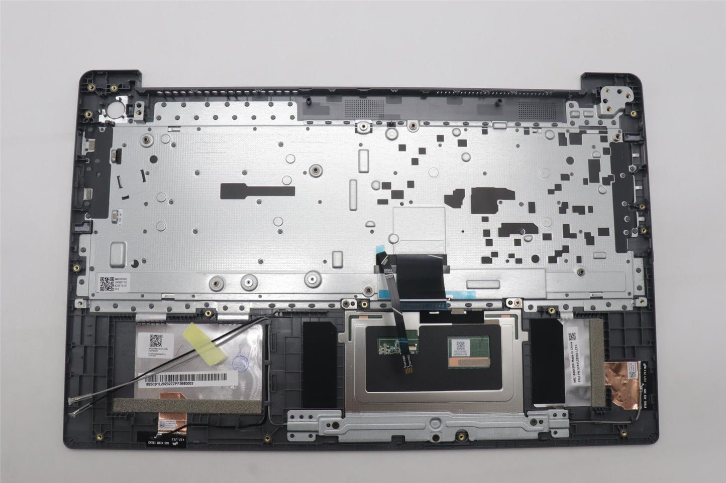 Lenovo IdeaPad 3 15AMN8 Palmrest Cover Touchpad Keyboard Nordic 5CB1L28202
