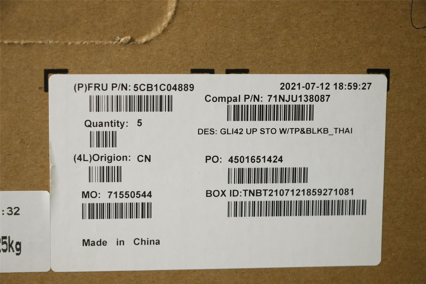 Lenovo UpperCaseASM_THAI C82L3 StoBL 5CB1C04889