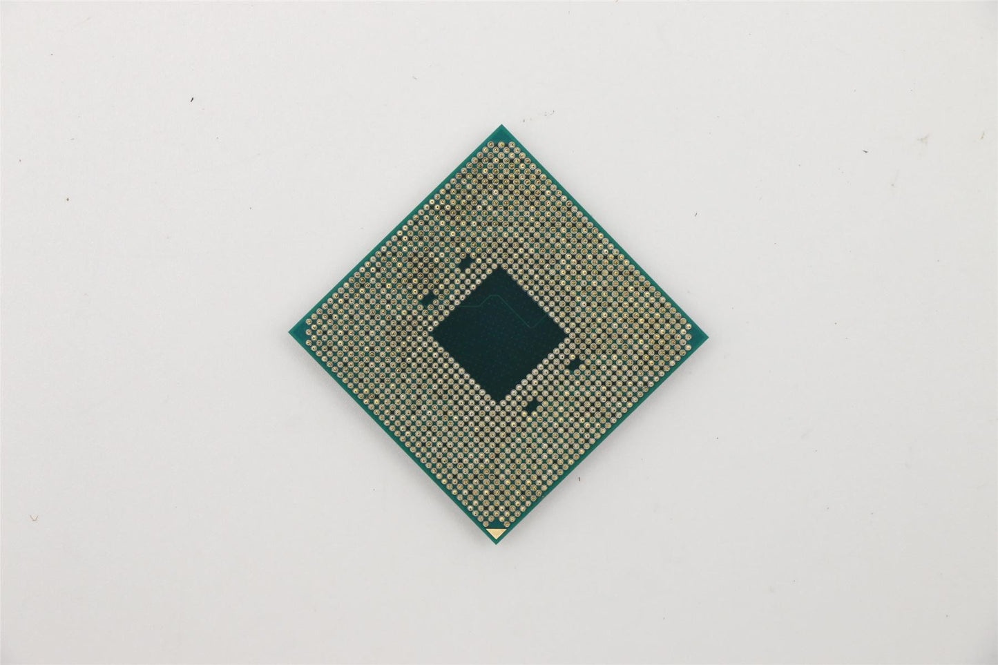 Lenovo ThinkCentre M725s CPU Processor 01AG075