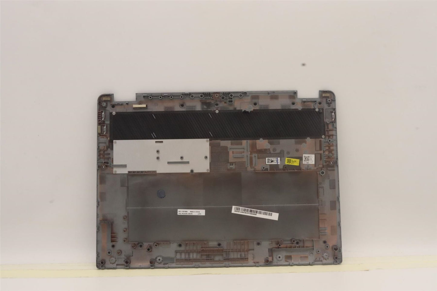 Lenovo Lower Case L 82T5D_COVER_ASSY_BLUE 5CB1J35478