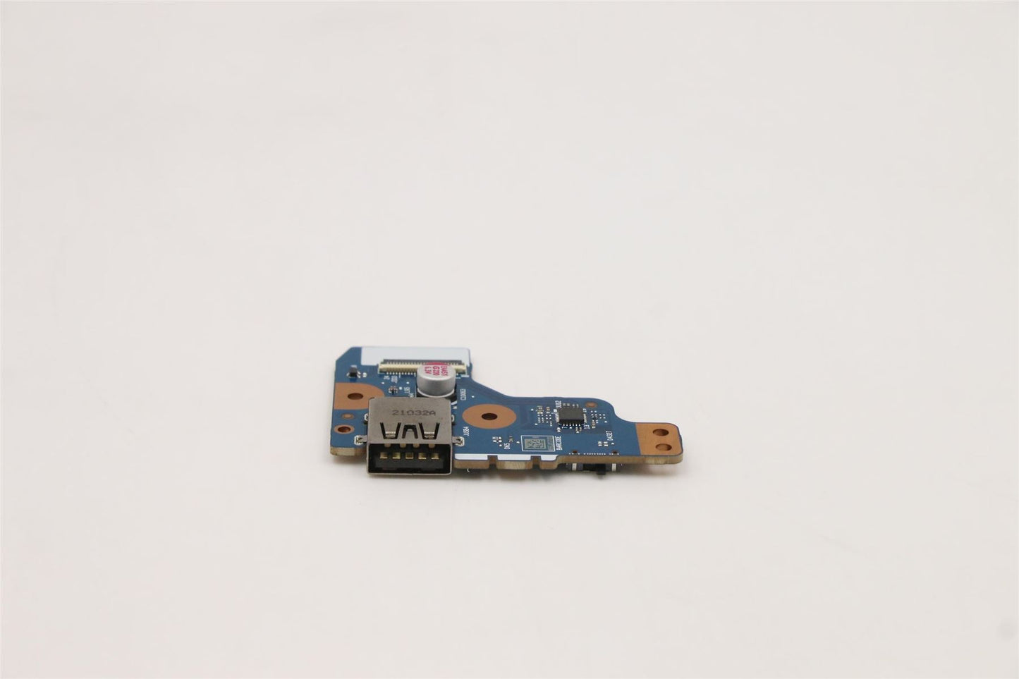 Carte USB-A Lenovo Legion 5-15ACH6A 5C50S25238