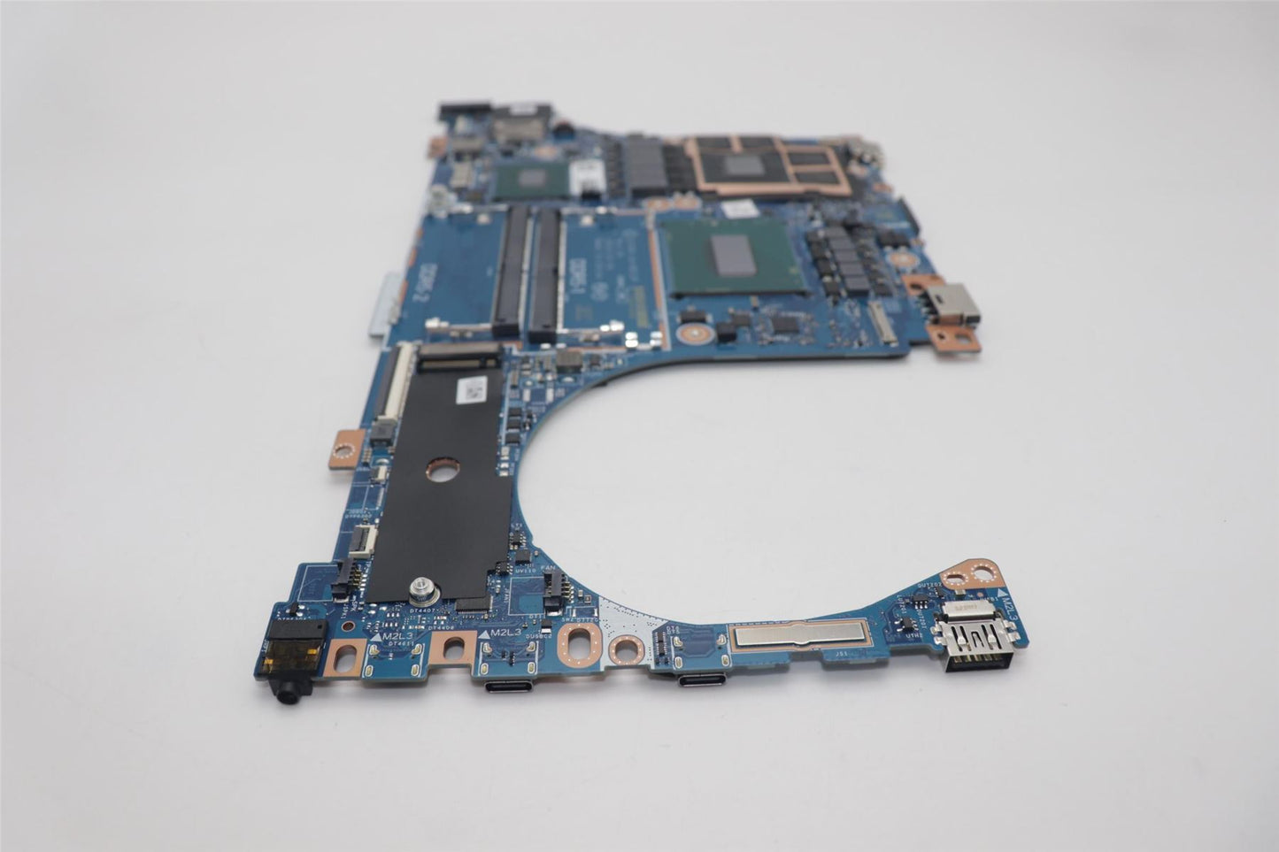 Lenovo C 83DG I914900HX_RTX4070 NOKRM 5B21M05256