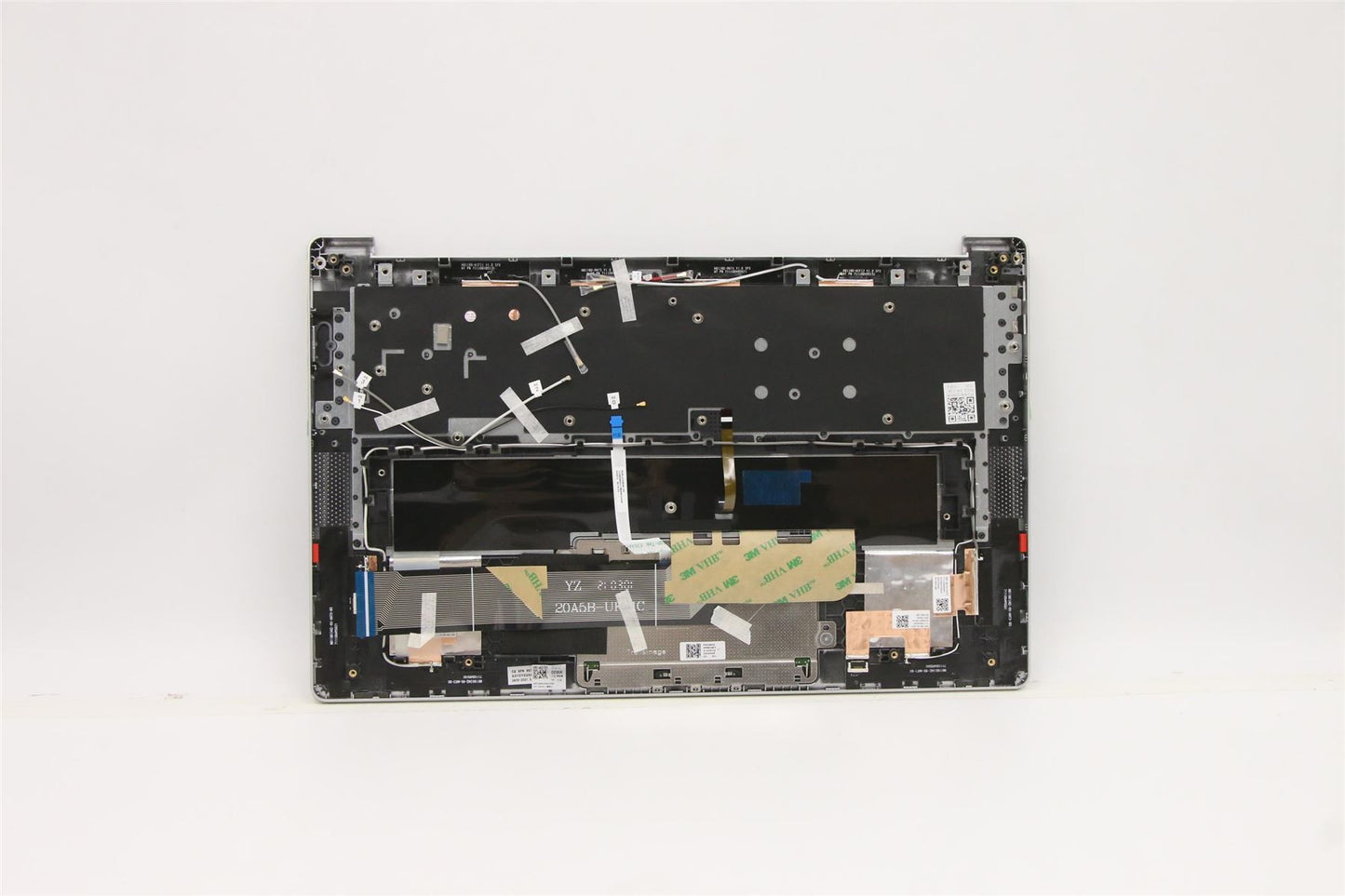 Lenovo IdeaPad 4G 14Q8C05 Palmrest Cover Touchpad Keyboard Silver 5CB1C68186