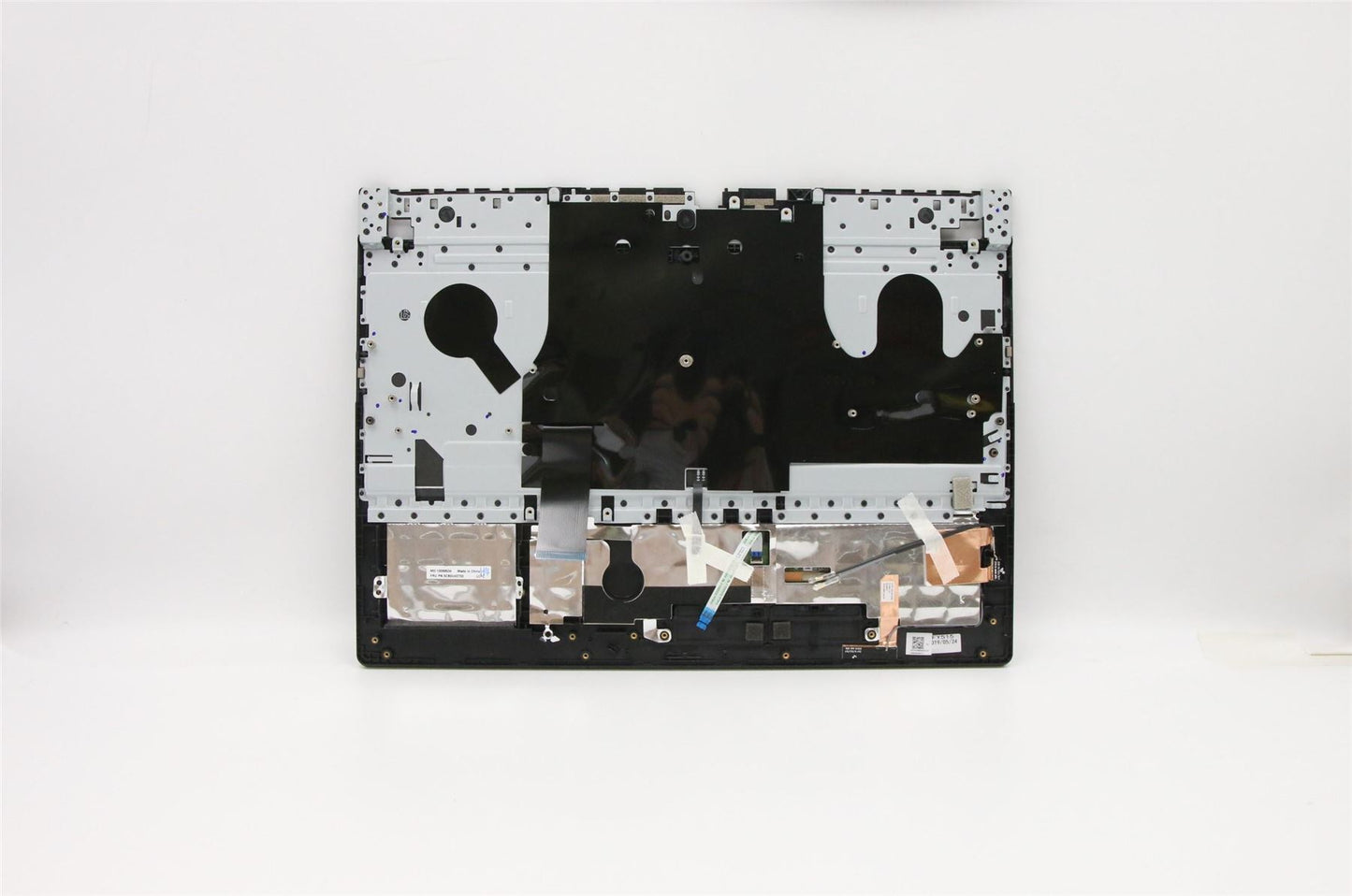 Lenovo Upper Case ASM_AR-E L 81SX 5CB0U42733