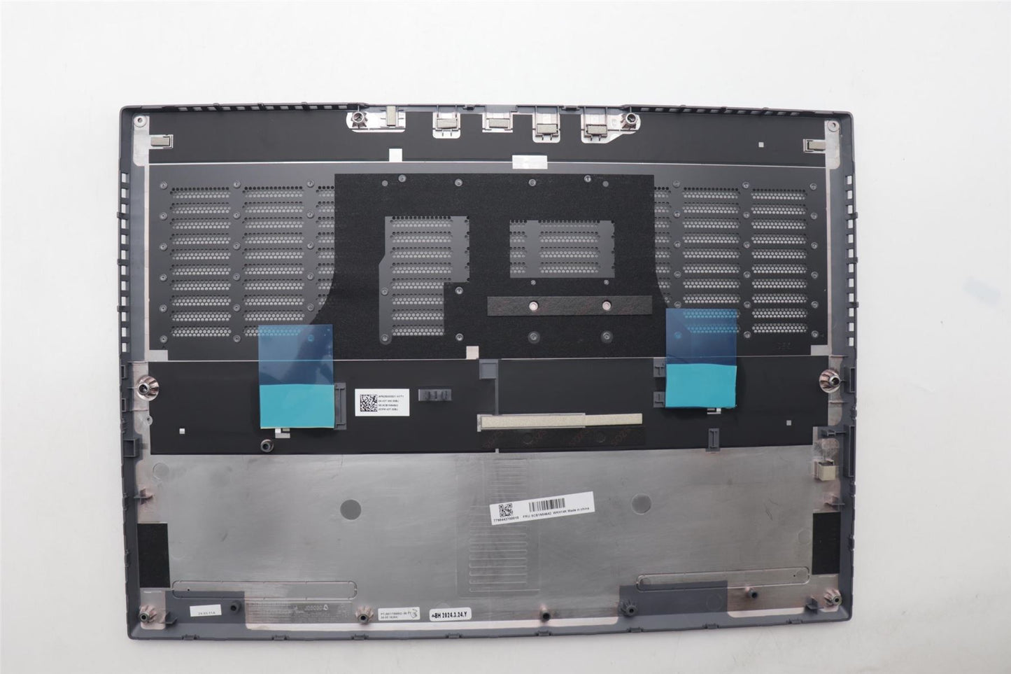 Lenovo Lower Case C 83DH LG L 5CB1N84642