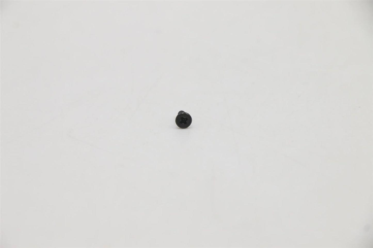 Lenovo 5S10S35235 SCREW SCREW L 82FX M2.0*L5.5*O.D4.0T0.5