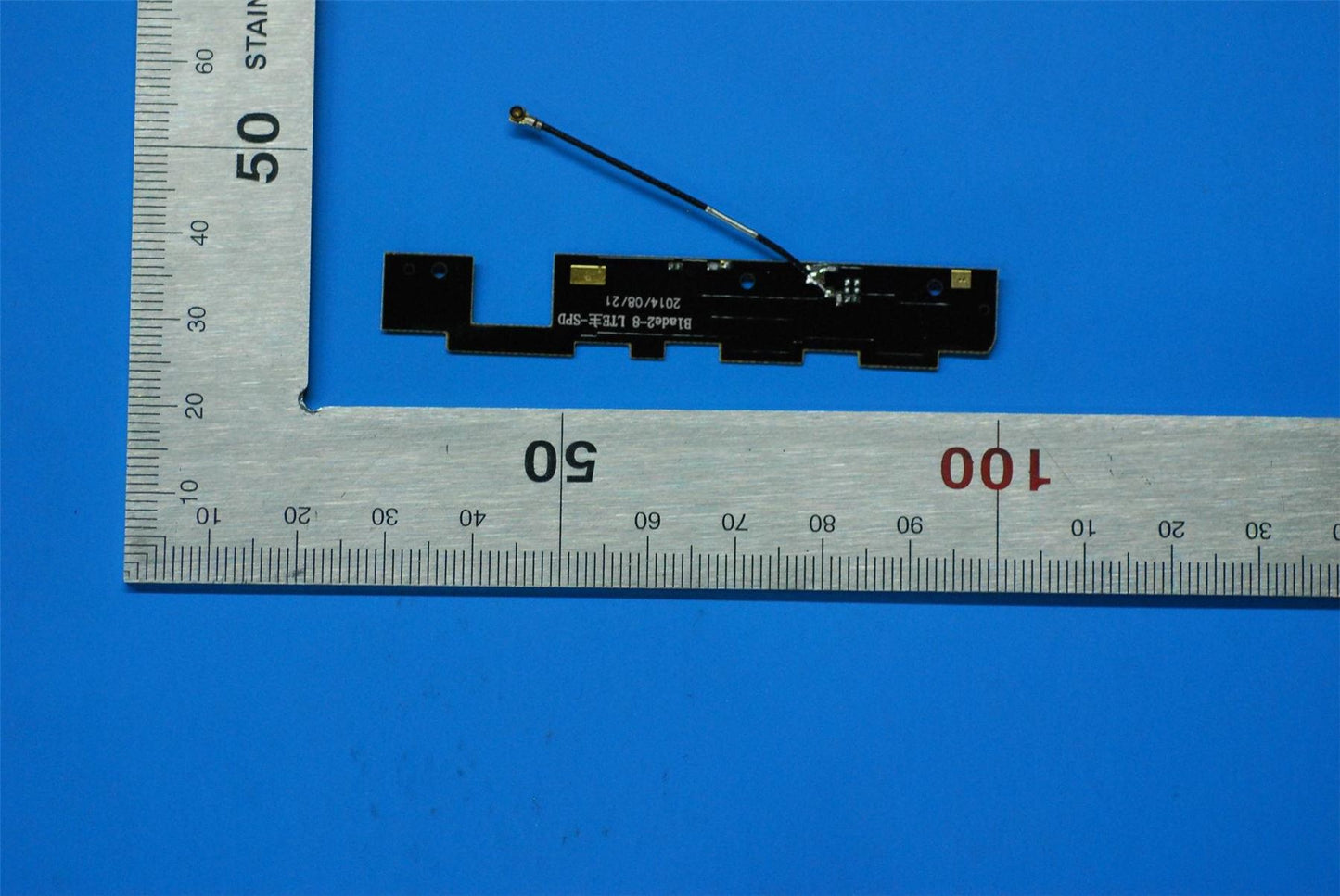 Lenovo Blade2-8 LTE MAIN ANT 5A39A6MYKD