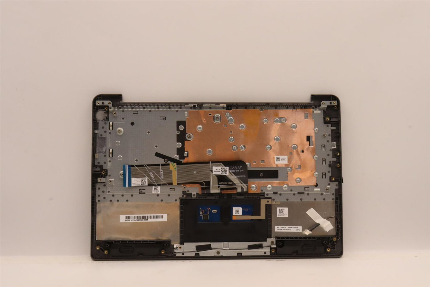 Lenovo Upper Case ASM_POR L82RM AG_FP 5CB1H72647