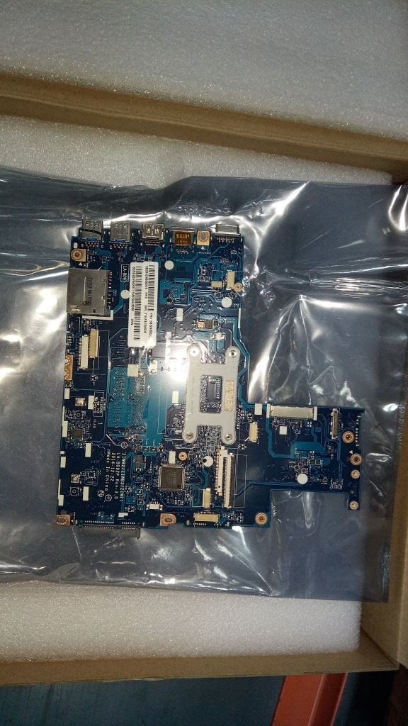 Lenovo MB C E50-80 W8P UMA 5200 G DOC 5B20H56207