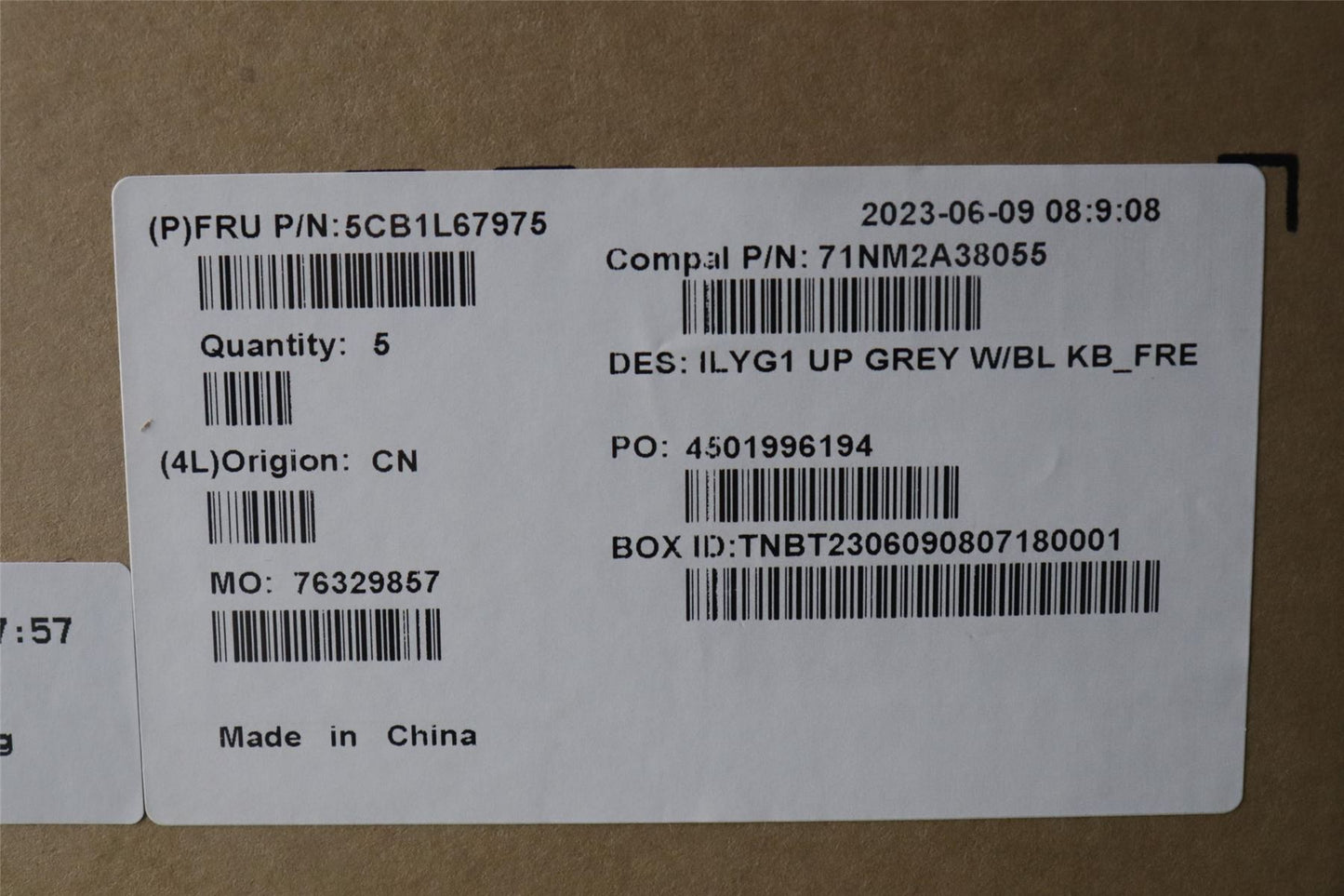 Lenovo Upper Case ASM_FRA C 82Y3 BLWH 5CB1L67975