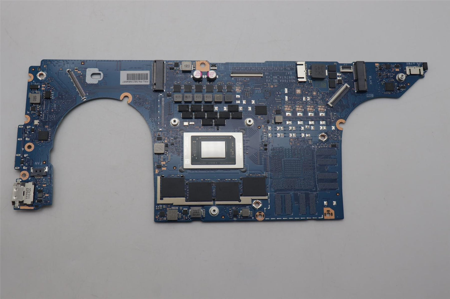 Lenovo H83D3 R7 HPTHS UMA 32G WINRM 5B21M64687
