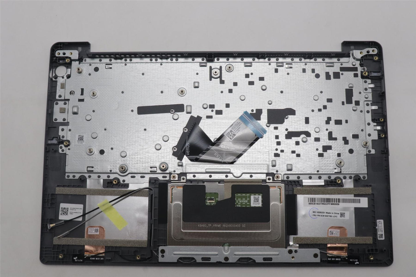 Lenovo Upper Case ASM_SPA L82XL FP AG NBL 5CB1K97765