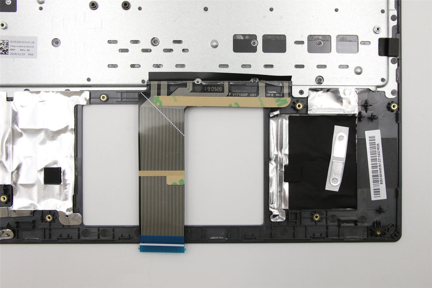 Lenovo Upper CaseQ20RWFP_MGR_NBL_RUS 5CB0W45351