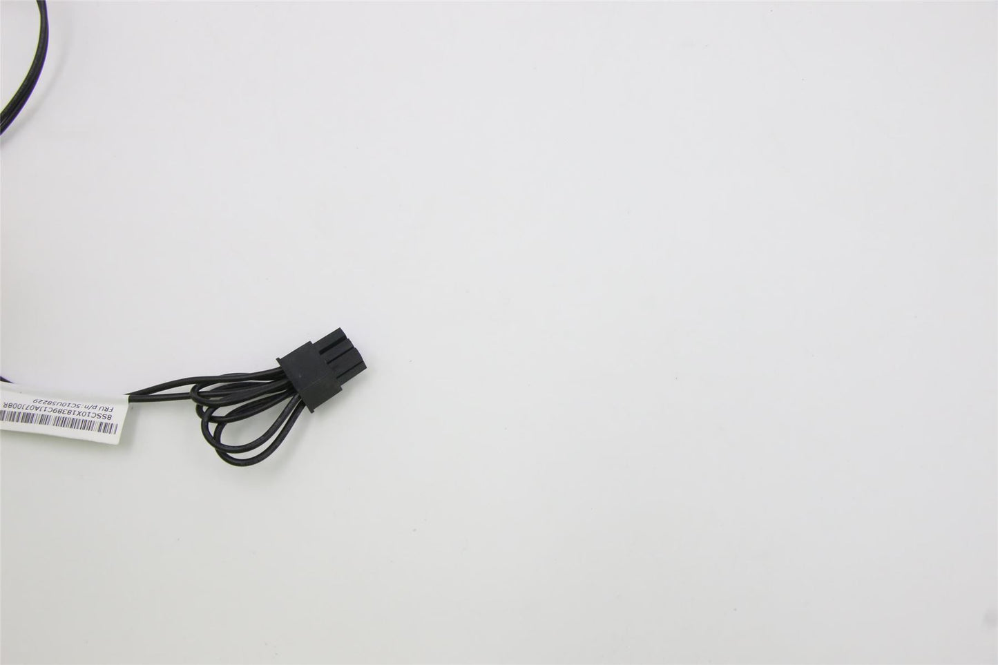 Lenovo ThinkStation P920 4-Pin to 6-Pin Cable 5C10U58229