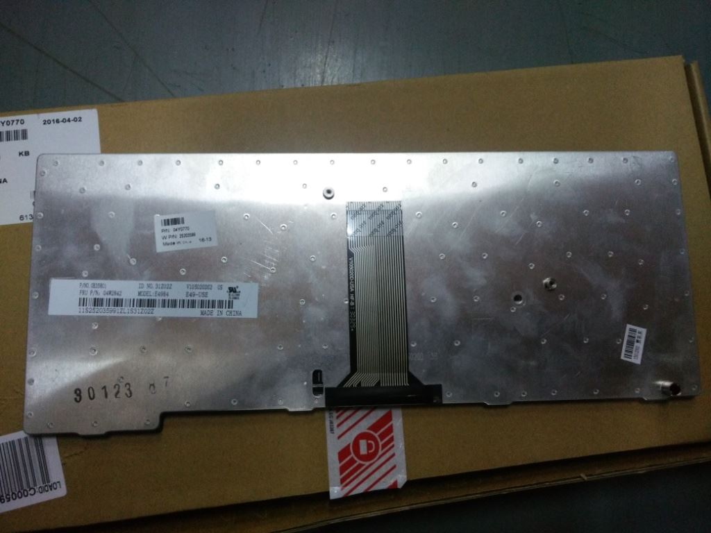 Lenovo FRU E49-KBD USE CHY US English Keyboard 04Y0754