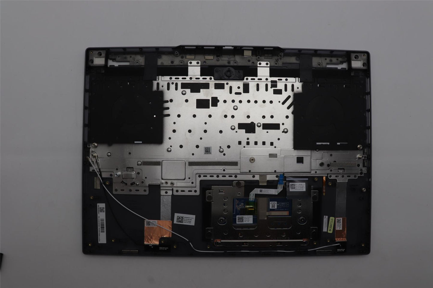 Lenovo Upper Case ASM ITA C 83DH LGBL 5CB1N84656