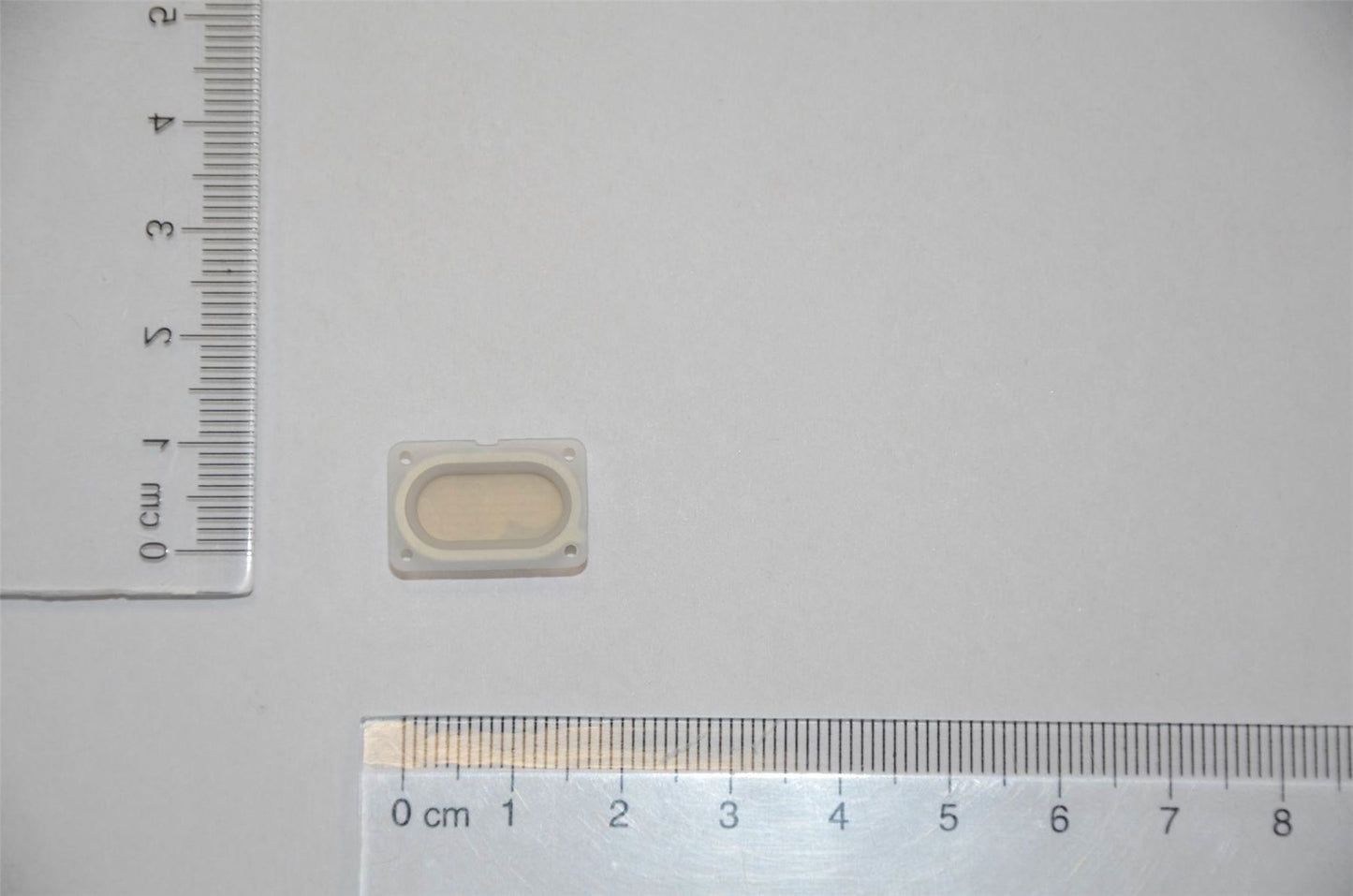 Lenovo Blade2-13A_latch_button silver 5B69A6MYFE