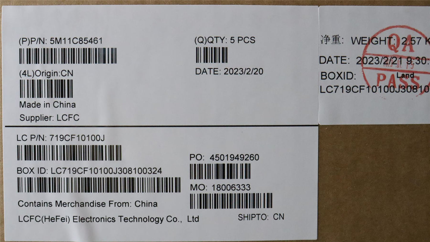 Lenovo ThinkPad T14s Gen 2 Keyboard Palmrest Top Cover Spanish LA 5M11C85461
