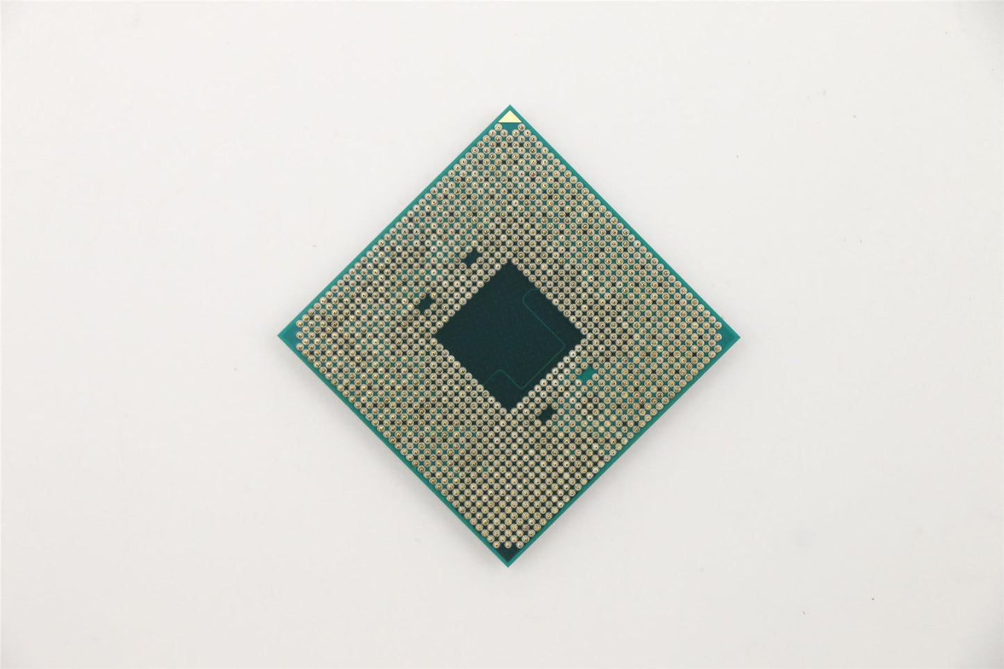 Lenovo ThinkCentre M75q 2 M75q-1 CPU Processor AMD Ryzen 3 Pro 3200GE 5SA0U56076