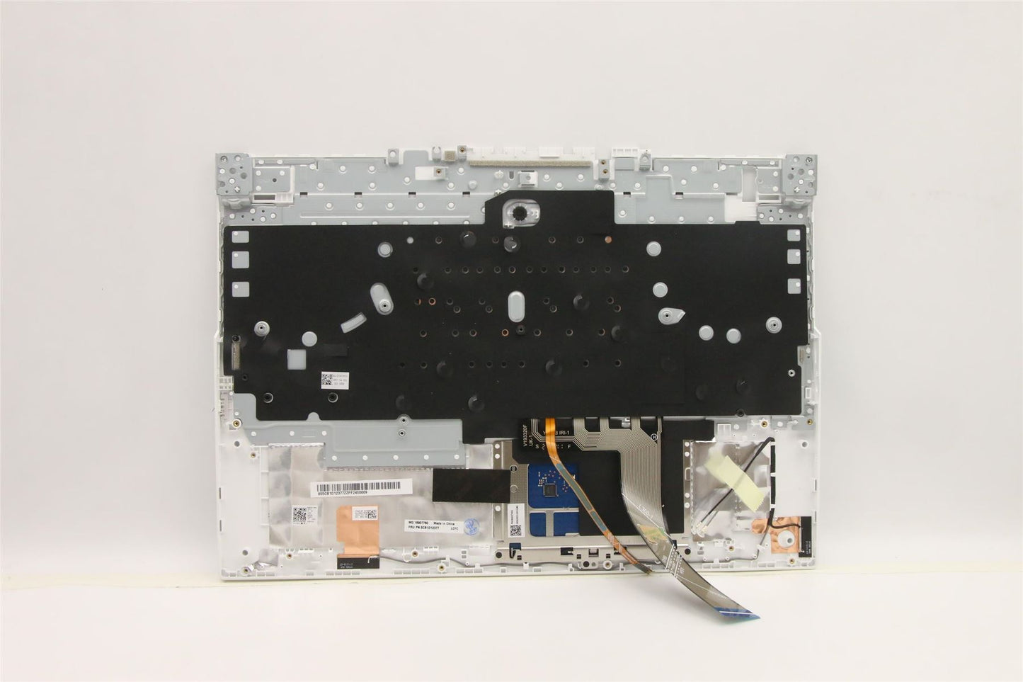 Lenovo Upper Case ASM_NORDIC L82JK SG BU 5CB1D12377