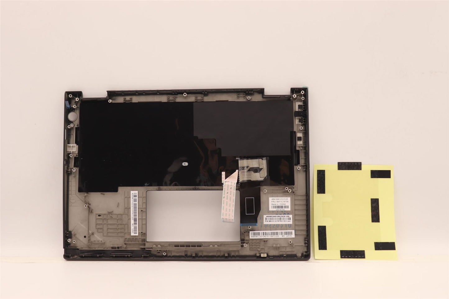 Lenovo NoWW C-Cvr+FRA/ENG KB ASM,CHY 5M11C18708