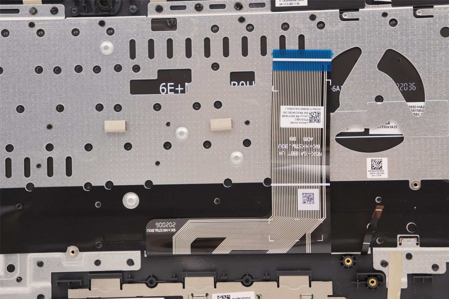 Lenovo IdeaPad 3 15IAH7 Palmrest Cover Touchpad Keyboard Black 5CB1H30554