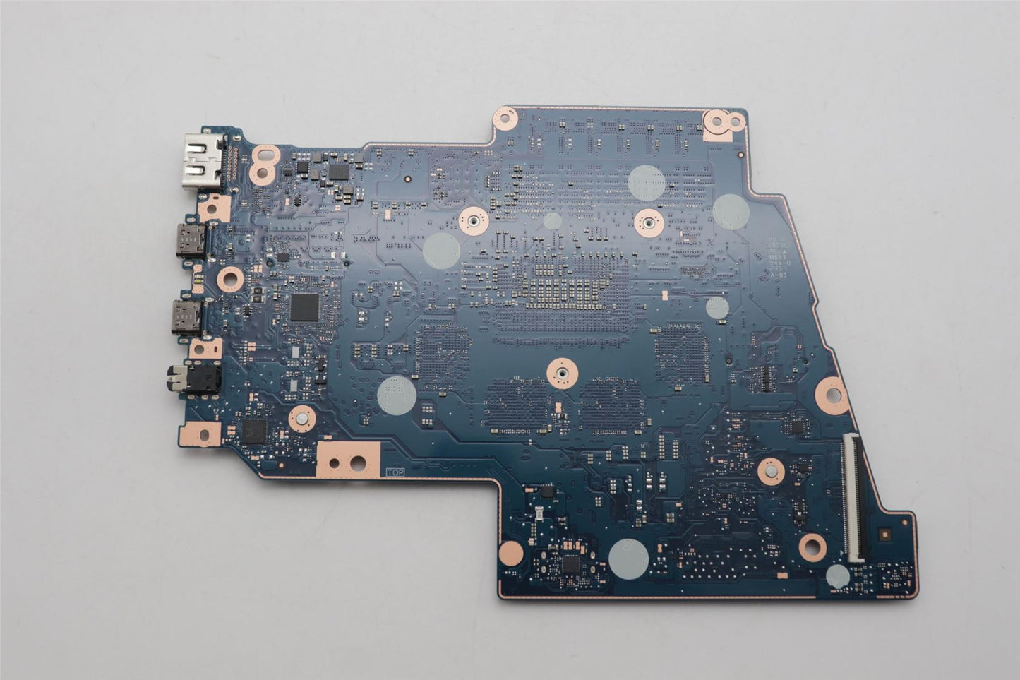 Lenovo H 83DS R7 HPTHS UMA 16G O WINRM 5B21M81626