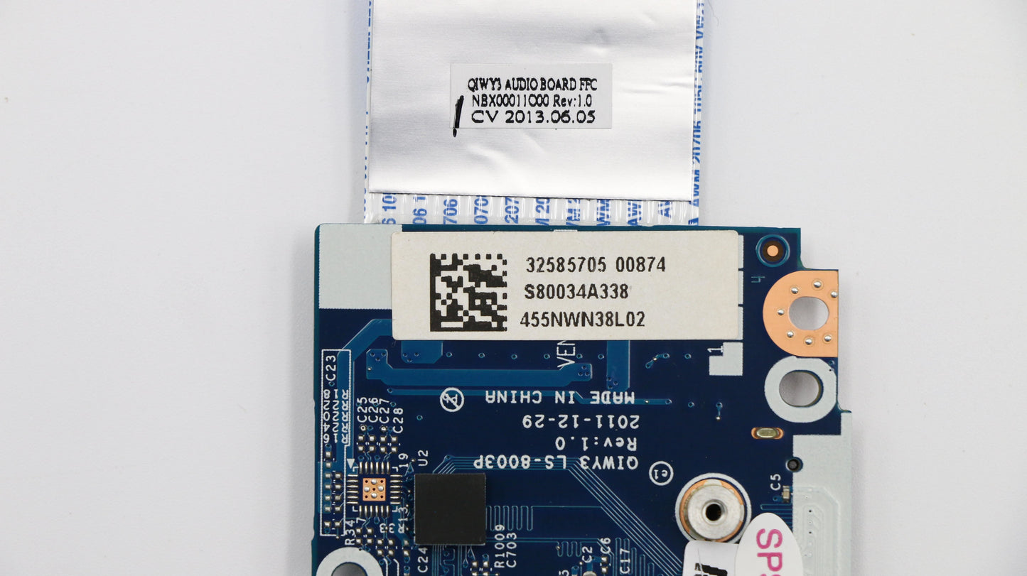 Lenovo QIWY3 W/Cable(USB2.0) Audio I/O USB 2.0 Board 90200373