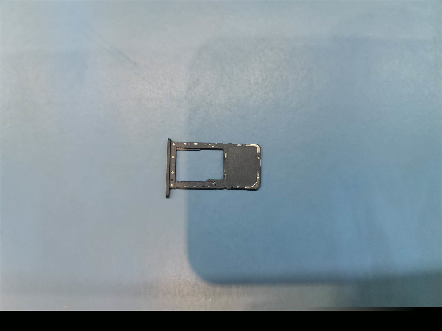 Lenovo TB300FU SIM Tray_BE&*81804-00023 CS 5M88C21977