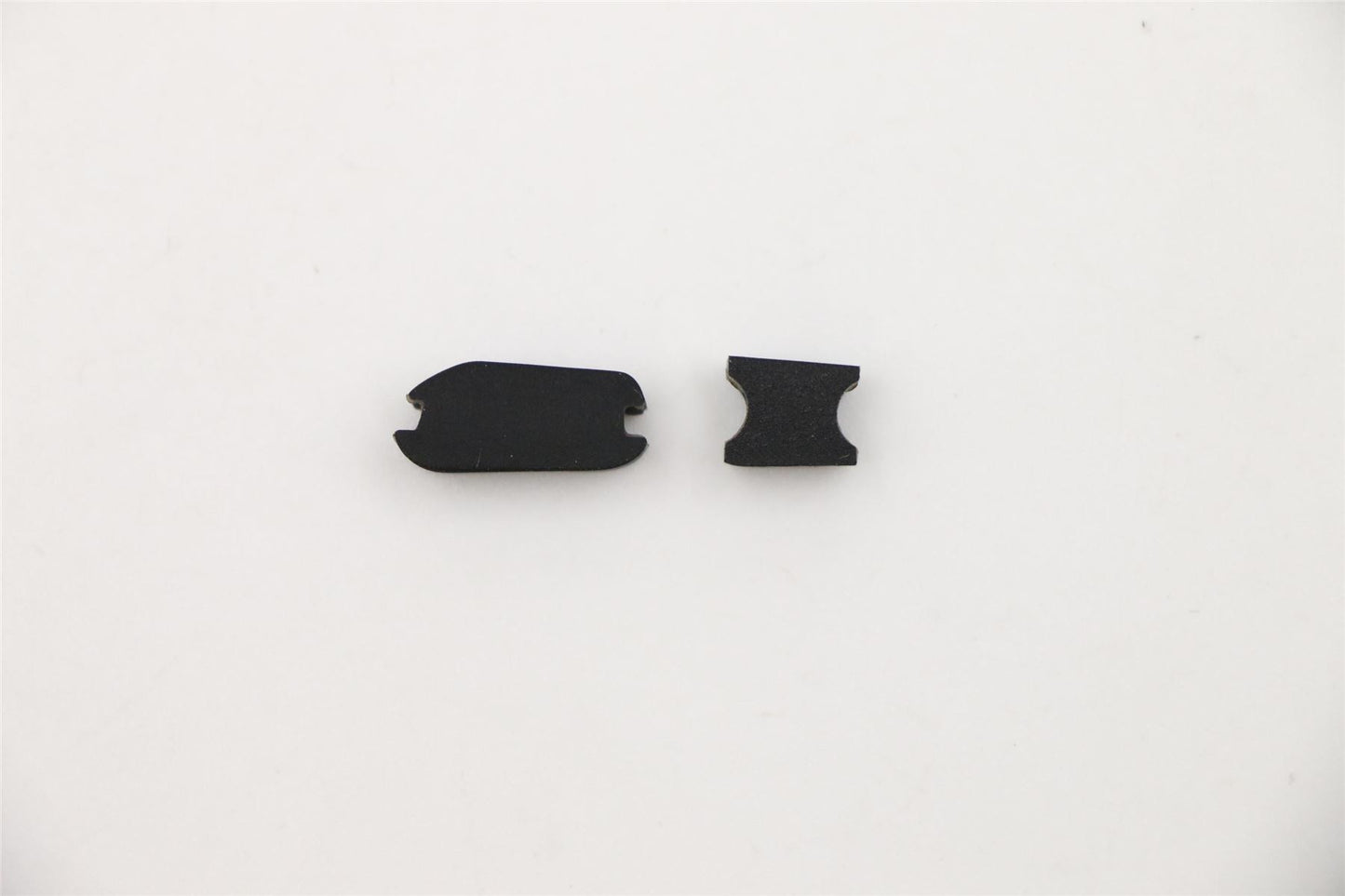 Lenovo 5R60S37068 RUBBER Rubber hinge C 81T9 L+R