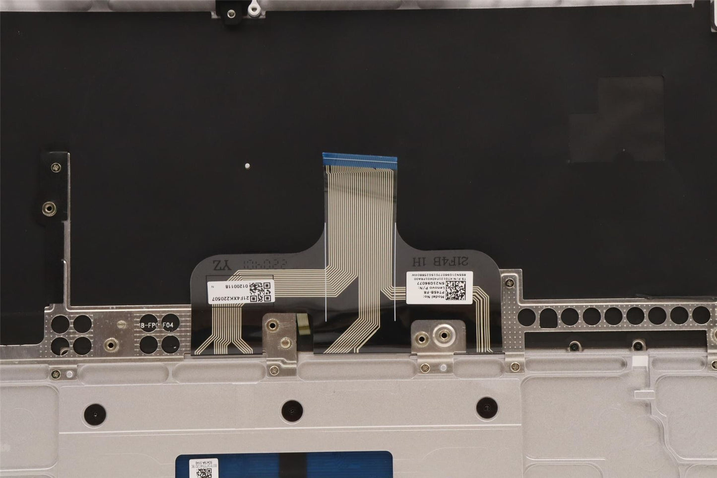 Lenovo Upper Case ASM_FRA L82TK_UG 5CB1J30302