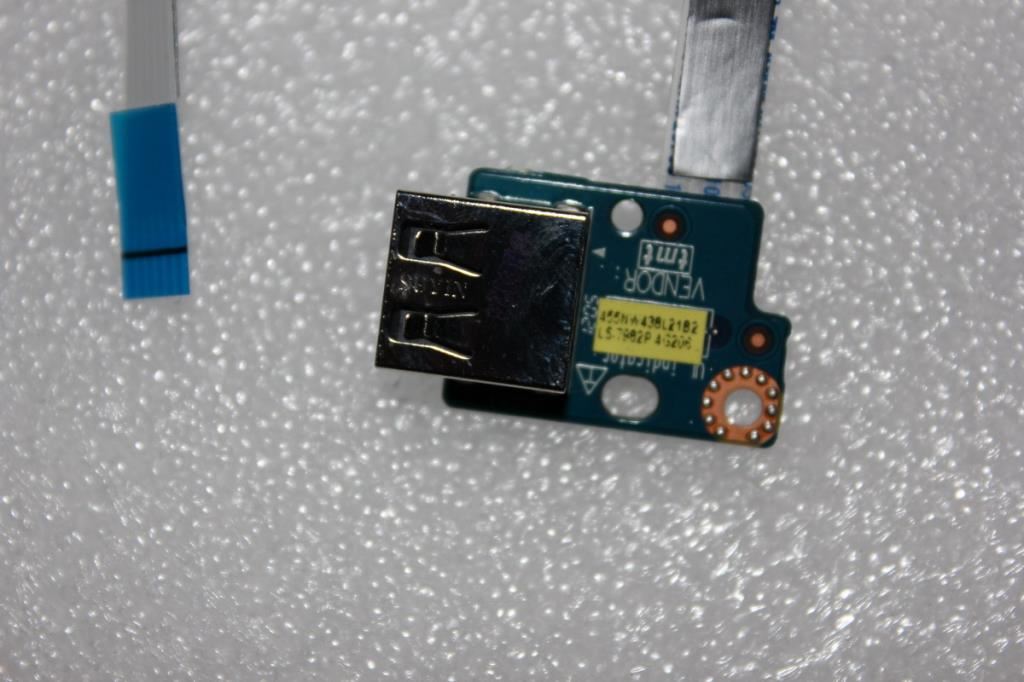 Lenovo QIWG5 W/Cable 455NW438L21 USB Board 90200430