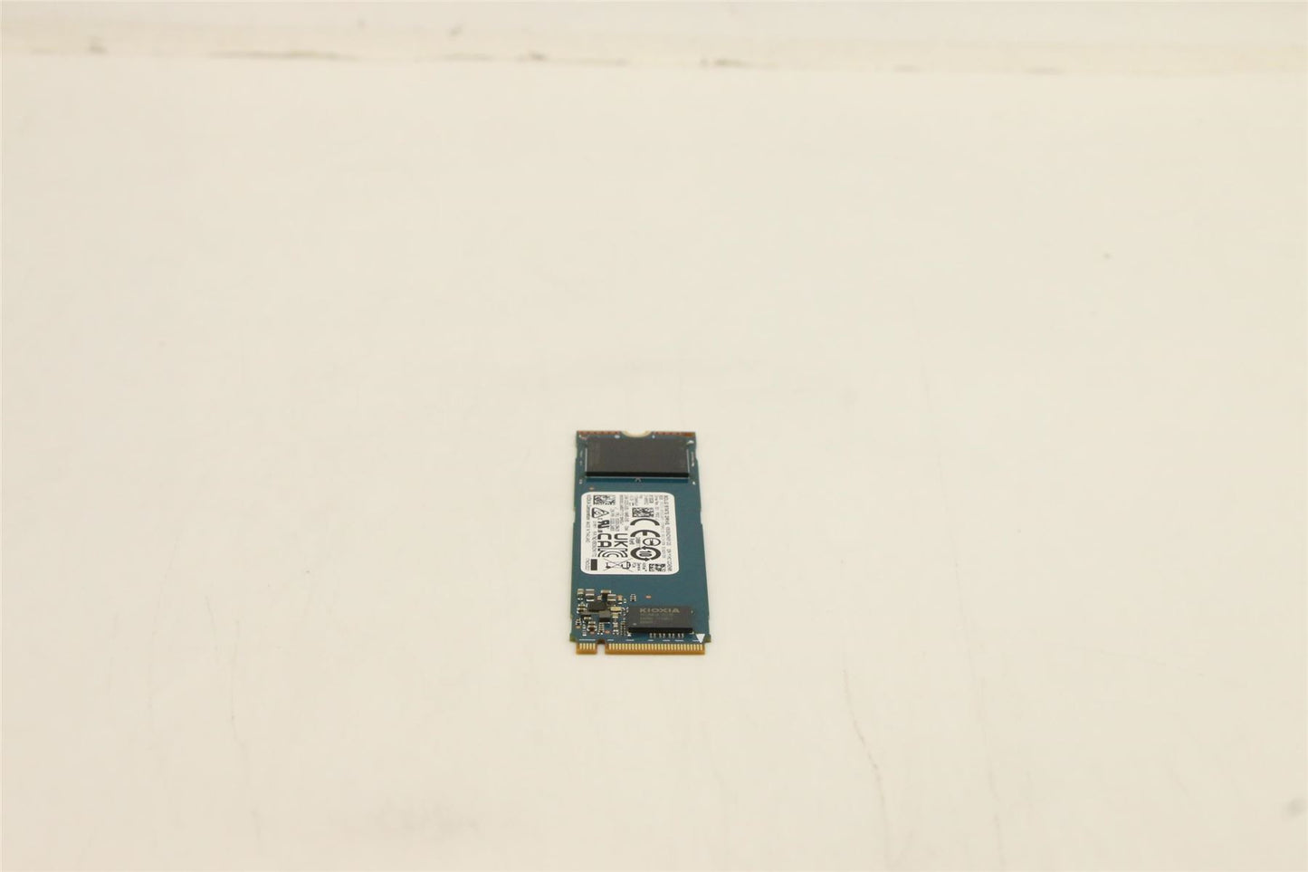 Lenovo ThinkPad P16s Gen 2 P16s 1 P16 2 P16 1 Solid State Drive SSD 5SS0V26465